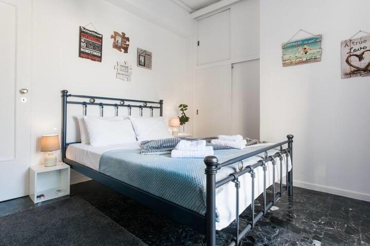 A Masterpiece In Plaka With Big Balcony And Acropolis View Apartment เอเธนส์ ภายนอก รูปภาพ
